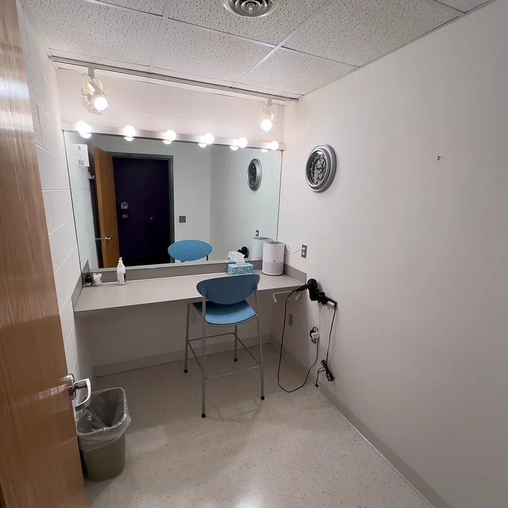 Dressing Room B